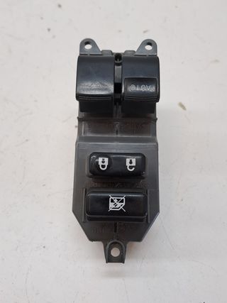 MANDO ELEVALUNAS DELANTERO IZQUIERDO TOYOTA YARIS