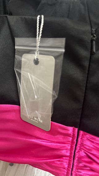 Vestido Negro y Rosa Corte Inglés