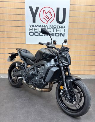 YAMAHA MT-09