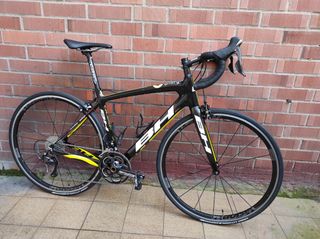 Bicicleta BH Quartz 105 Team