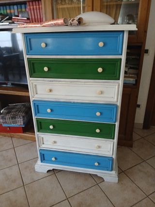 Comodino 7 cassetti legno colorato