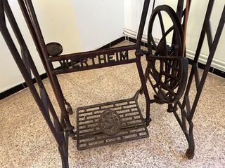 Máquina de coser Wertheim 1952