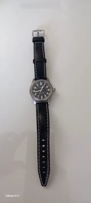 Reloj Fossil Negro y Plateado