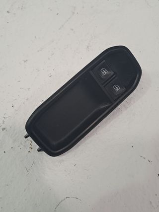 MANDO ELEVALUNAS DELANTERO IZQUIERDO RENAULT EXPRESS