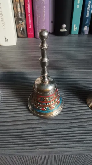 4 campane decorative