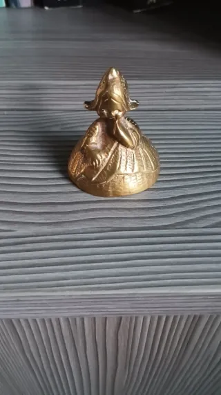 4 campane decorative