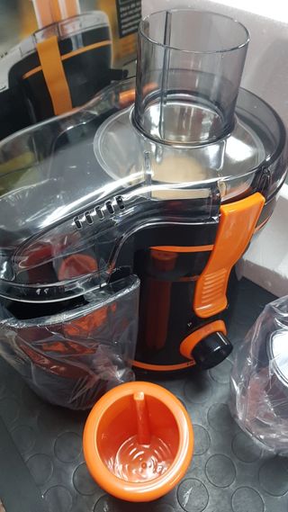 Licuadora Titanforce 350W Nueva