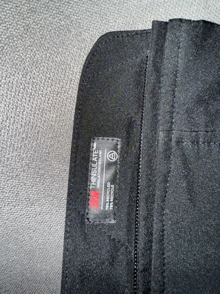 CHAQUETA CON CAPUCHA ESPRIT
