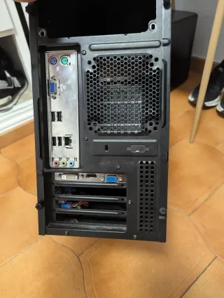 Ordenador PC Negro y Azul