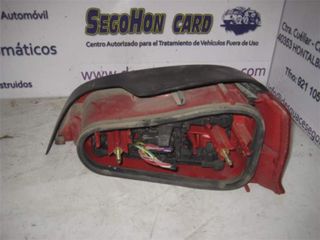 PILOTO TRASERO IZQUIERDO PEUGEOT 106 (S1) (5)