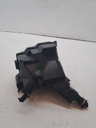 CAJA RELES / FUSIBLES MAZDA 2 LIM. (DE) (2)