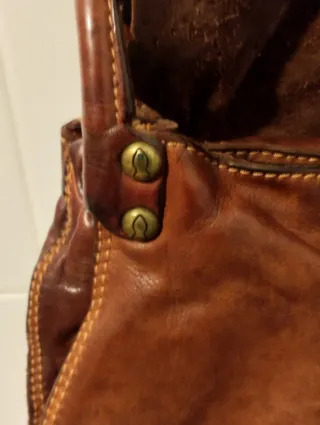Borsa firmata Campomaggi Brown