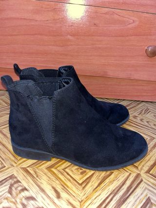 Botines negros