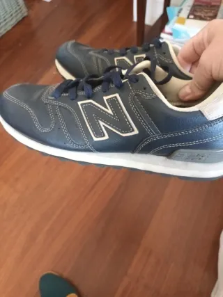 Zapatillas New Balance Hombre Azul marino de piel