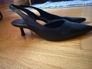 Stradivarius Tacones Bajos Kitten Heel Talla 39

