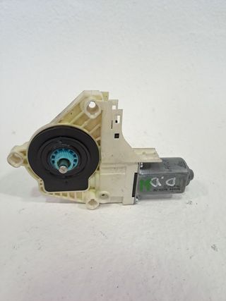 MOTOR ELEVALUNAS DELANTERO DERECHO AUDI A4 AVANT (8K5) (2008