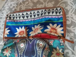 Bolso Desigual estampado mano/bandolera