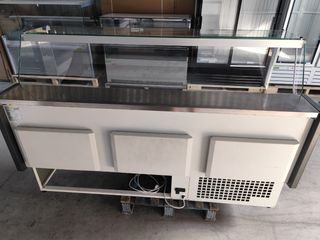 Vitrina expositora Coreco 2m