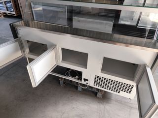 Vitrina expositora Coreco 2m