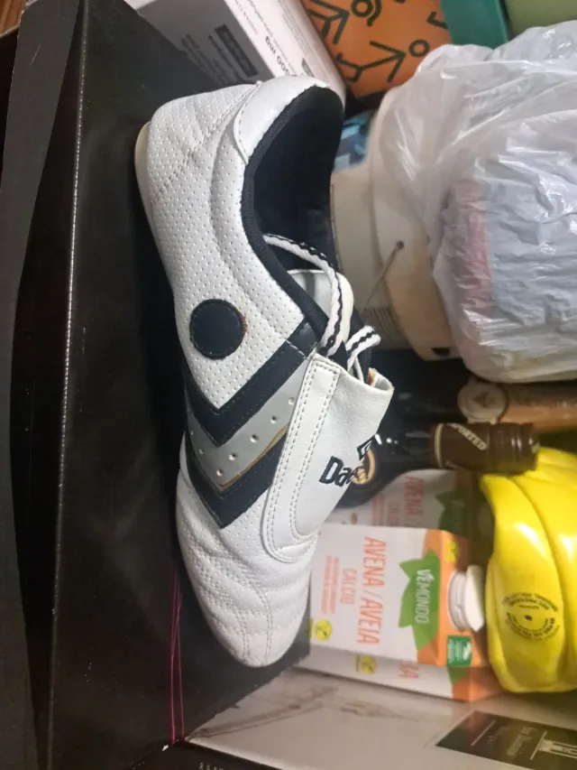 Zapatillas de Karate Daedo Blancas y Negras