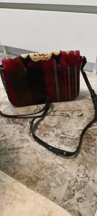Bolso Desigual bordado multicolor