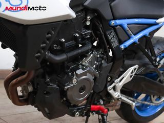 SUZUKI GSX-8S