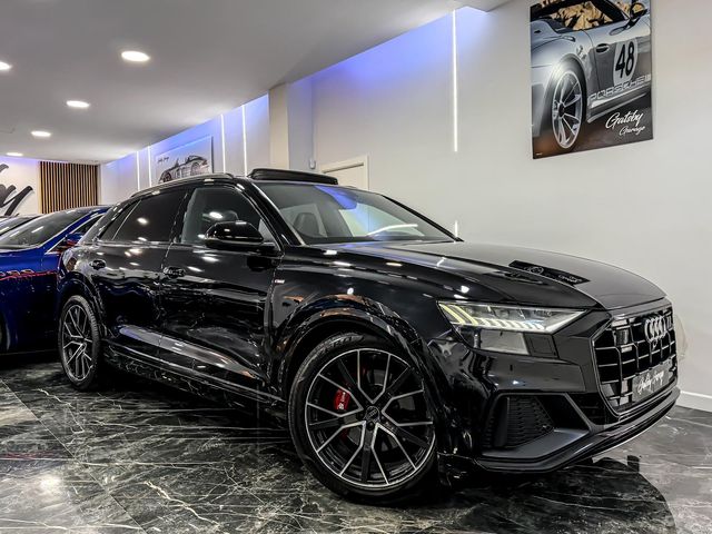 Audi Q8 BLACKLINE FULL 