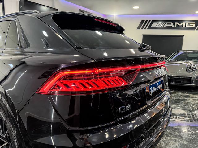 Audi Q8 BLACKLINE FULL 