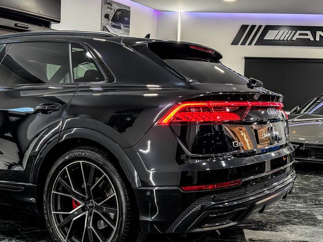 Audi Q8 BLACKLINE FULL 