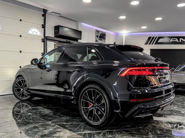 Audi Q8 BLACKLINE FULL 