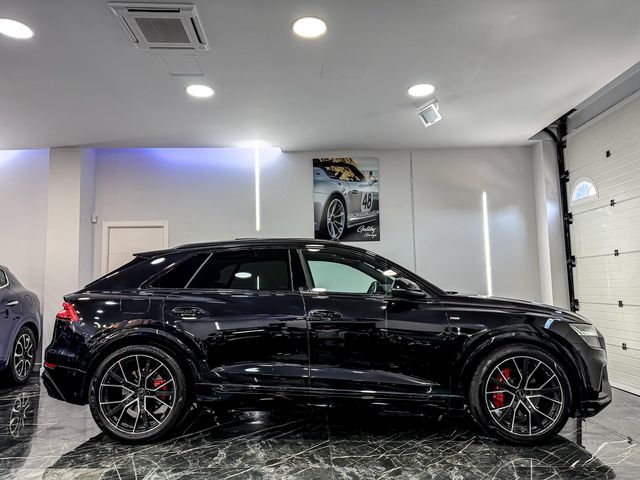 Audi Q8 BLACKLINE FULL 
