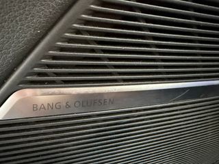 Audi Q8 BLACKLINE FULL 