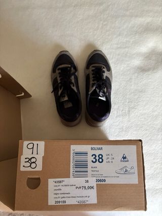 Zapatillas Le Coq Sportif grises y moradas