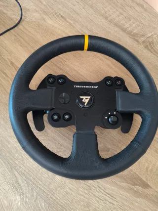 Volante Thrustmaster Racing