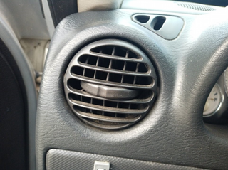 REJILLA AIREADORA JEEP CHEROKEE (KJ) ENR