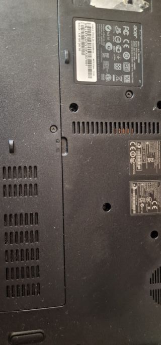 Acer Aspire 575 Ordenador Portátil i7