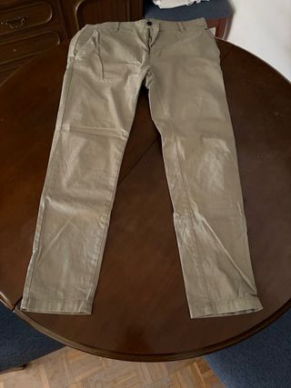 Pantalón Zara Beige