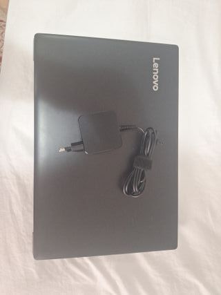 Portátil Lenovo Negro