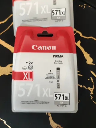 3 cartucce d'inchiostro grigio Canon PIXMA 571XL