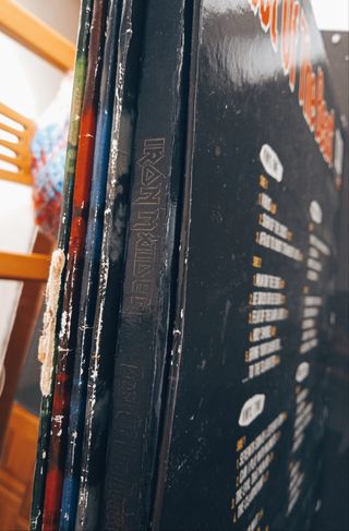 Iron Maiden 4 LP box 'Best of the Beast' firmada