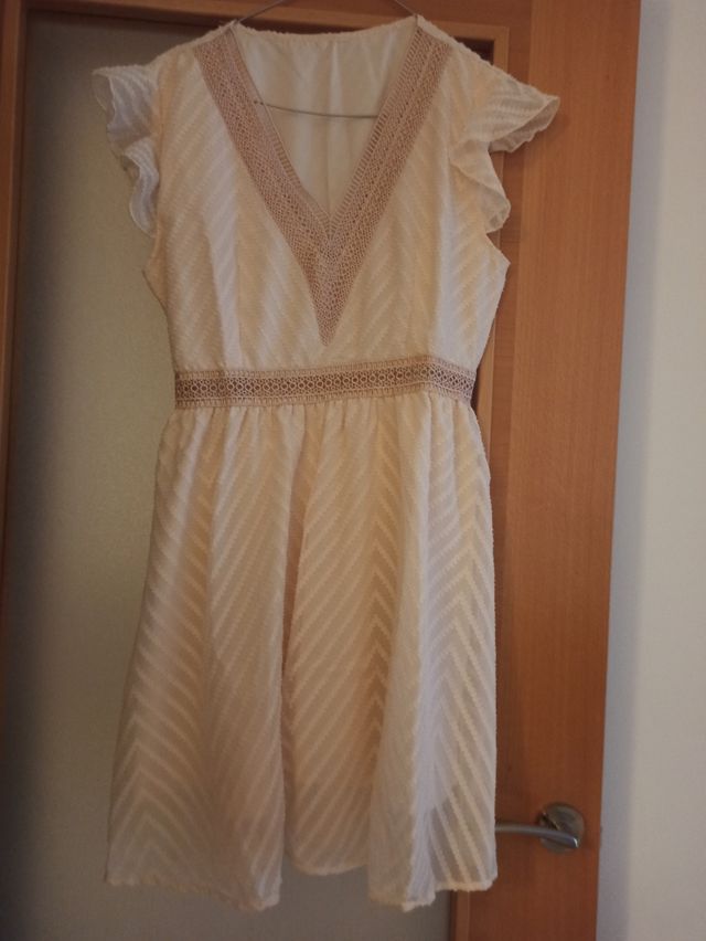 Vestido beige mujer