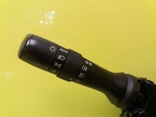 MANDO MULTIFUNCION LEXUS IS (2)