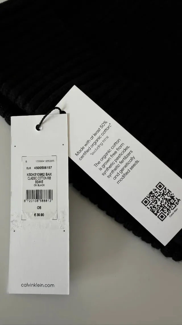 Gorro Calvin Klein Negro a estrenar talla unica