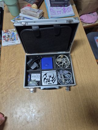 Nintendo Game Boy Advance + Accesorios y Juegos