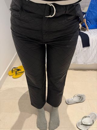 Pantalón polipiel Zara negro