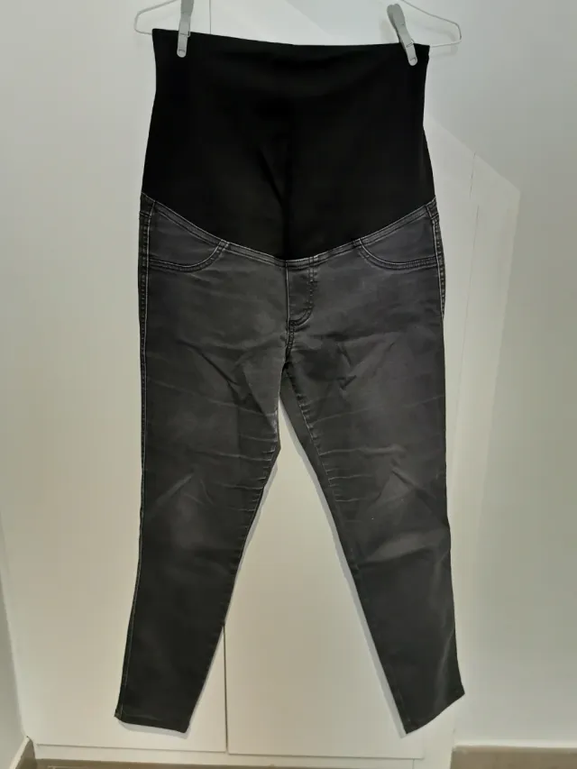 2 Jeans embarazada negro y azul
Calzedonia Talla