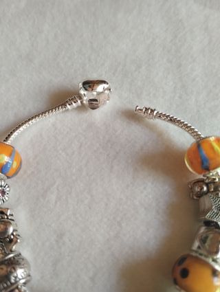 Bracciale Argentato con Charm Colorati