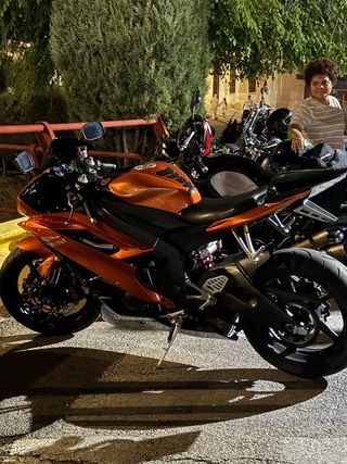 Yamaha YZF R6 2007 Naranja