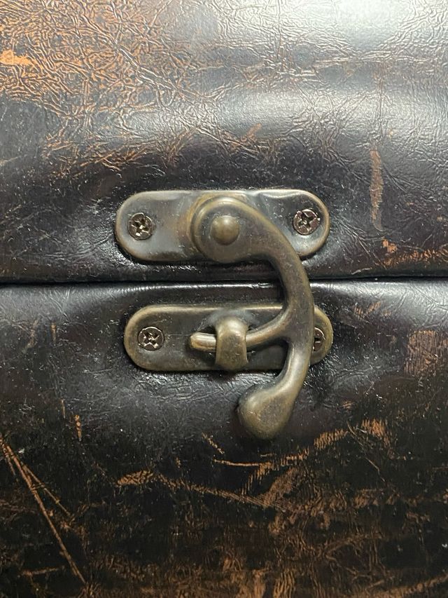 Baúl Pequeño Polipiel Marrón y Negro