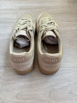 NIKE FIELD GENERAL BEIGE